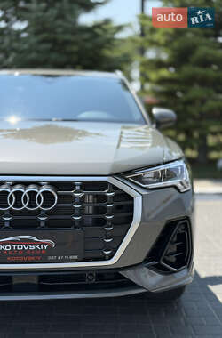 Внедорожник / Кроссовер Audi Q3 2024 в 