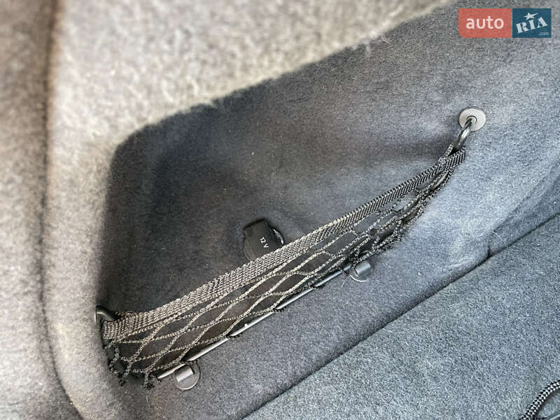 Внедорожник / Кроссовер Audi Q3 2015 в Ивано-Франковске