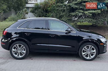 Внедорожник / Кроссовер Audi Q3 2018 в 