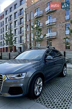Внедорожник / Кроссовер Audi Q3 2016 в 