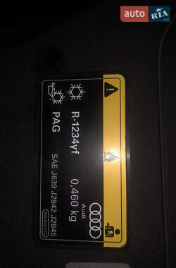 Внедорожник / Кроссовер Audi Q3 2022 в 