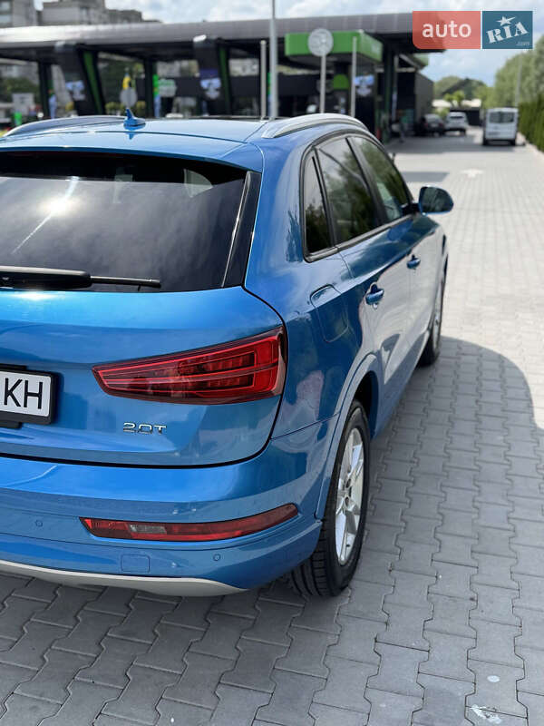 Внедорожник / Кроссовер Audi Q3 2016 в Виннице
