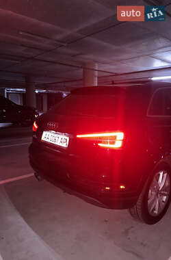 Внедорожник / Кроссовер Audi Q3 2017 в 