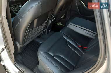 Внедорожник / Кроссовер Audi Q3 2016 в 