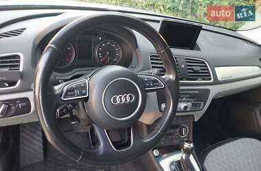 Внедорожник / Кроссовер Audi Q3 2016 в 