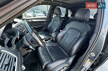 Внедорожник / Кроссовер Audi Q3 2016 в 