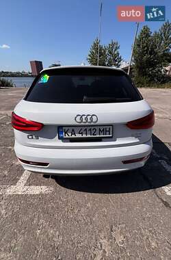 Внедорожник / Кроссовер Audi Q3 2015 в 