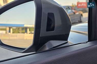 Внедорожник / Кроссовер Audi Q3 2020 в 