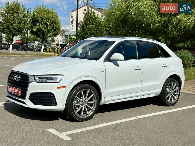 Внедорожник / Кроссовер Audi Q3 2018 в Киеве