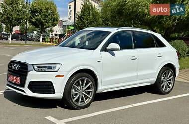 Внедорожник / Кроссовер Audi Q3 2018 в 