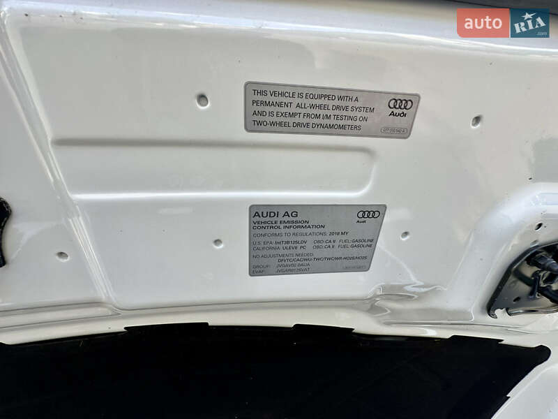 Внедорожник / Кроссовер Audi Q3 2018 в Киеве