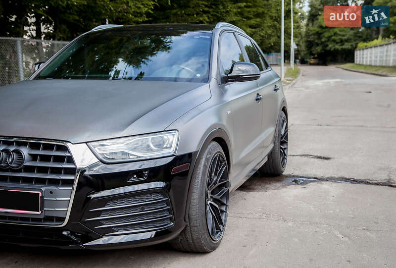 Внедорожник / Кроссовер Audi Q3 2017 в Львове