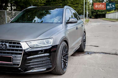 Внедорожник / Кроссовер Audi Q3 2017 в 