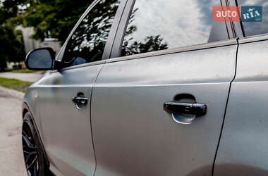 Внедорожник / Кроссовер Audi Q3 2017 в 