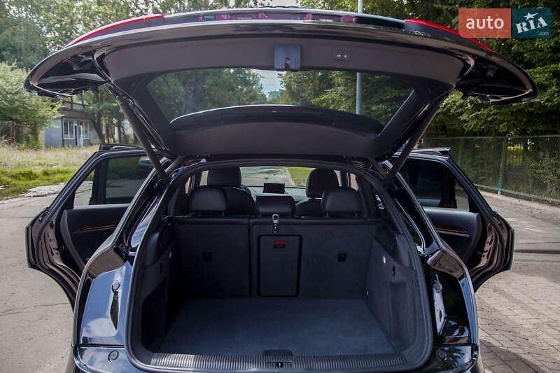 Внедорожник / Кроссовер Audi Q3 2017 в Львове