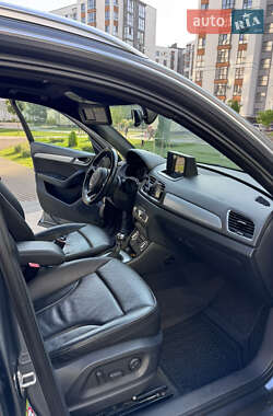 Внедорожник / Кроссовер Audi Q3 2014 в 