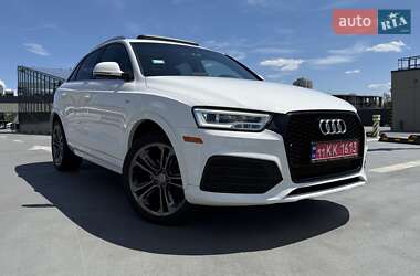 Внедорожник / Кроссовер Audi Q3 2017 в 