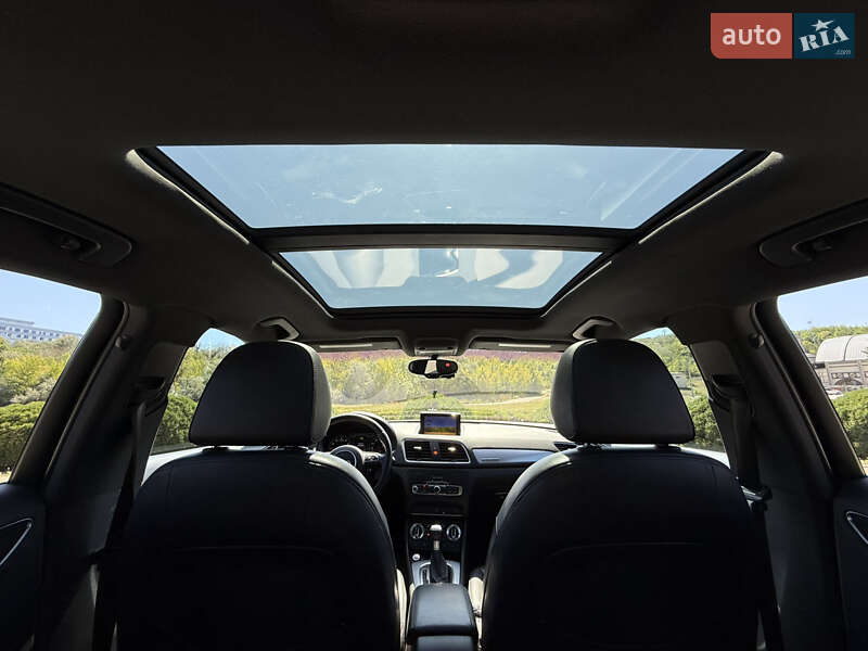 Внедорожник / Кроссовер Audi Q3 2014 в Днепре
