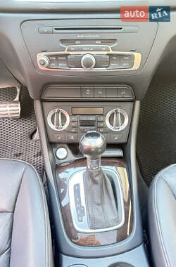 Внедорожник / Кроссовер Audi Q3 2014 в 
