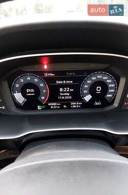 Внедорожник / Кроссовер Audi Q3 2021 в 