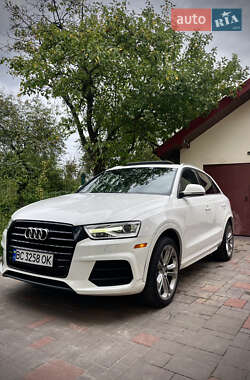 Внедорожник / Кроссовер Audi Q3 2015 в Яворове