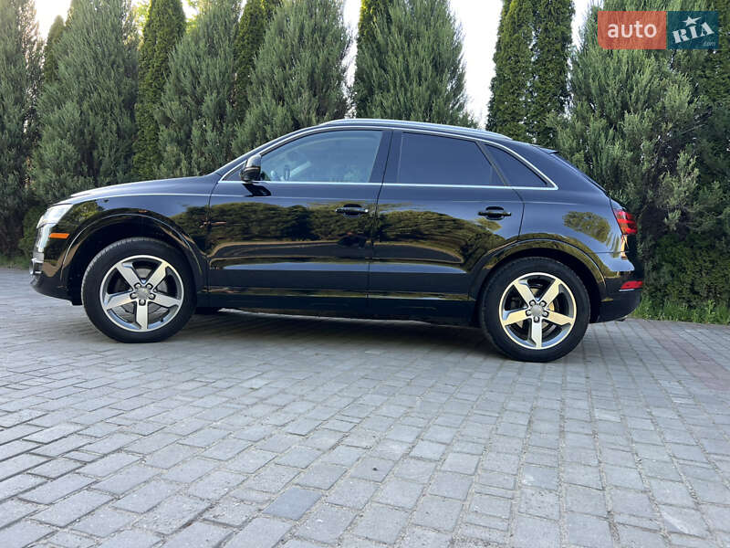 Внедорожник / Кроссовер Audi Q3 2014 в Самборе