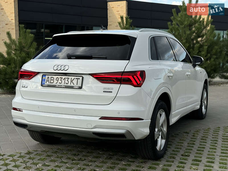 Внедорожник / Кроссовер Audi Q3 2019 в Хмельницком