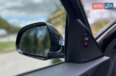 Внедорожник / Кроссовер Audi Q3 2016 в 