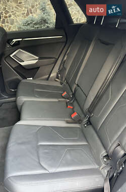 Внедорожник / Кроссовер Audi Q3 2020 в 
