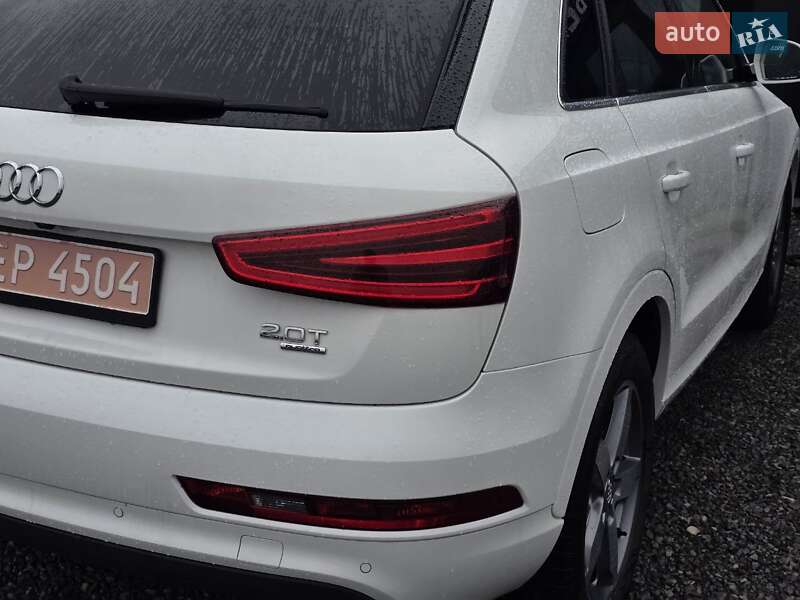 Внедорожник / Кроссовер Audi Q3 2015 в Тернополе