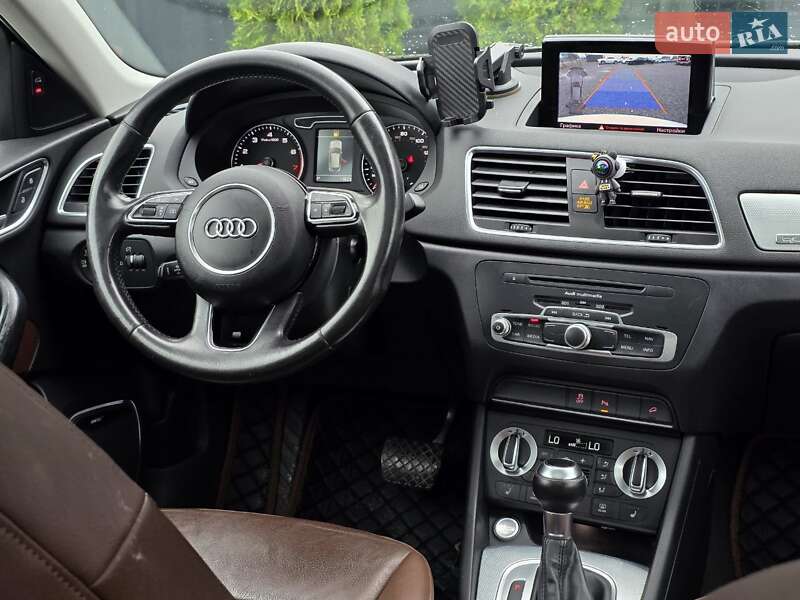 Внедорожник / Кроссовер Audi Q3 2015 в Тернополе