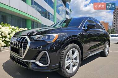 Позашляховик / Кросовер Audi Q3 2020 в Києві
