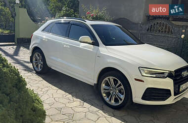 Внедорожник / Кроссовер Audi Q3 2018 в 