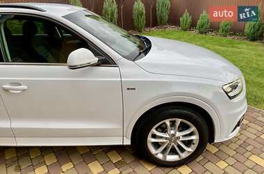 Внедорожник / Кроссовер Audi Q3 2013 в 