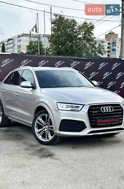Внедорожник / Кроссовер Audi Q3 2016 в 