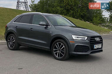 Внедорожник / Кроссовер Audi Q3 2017 в Ивано-Франковске