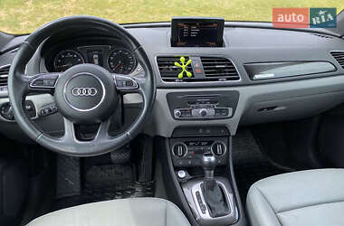 Внедорожник / Кроссовер Audi Q3 2017 в 