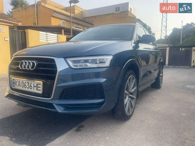Внедорожник / Кроссовер Audi Q3 2018 в Одессе