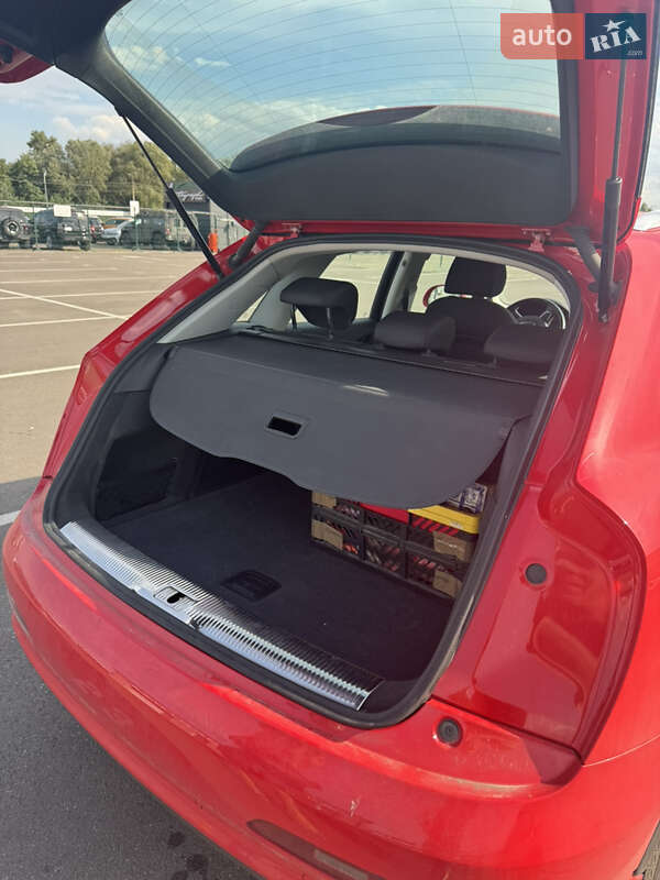 Внедорожник / Кроссовер Audi Q3 2016 в Киеве