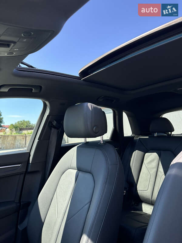 Внедорожник / Кроссовер Audi Q3 2020 в Тернополе