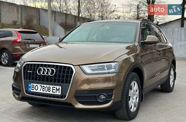 Внедорожник / Кроссовер Audi Q3 2012 в 