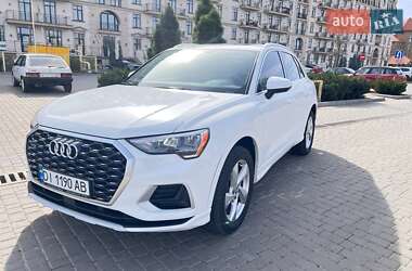 Позашляховик / Кросовер Audi Q3 2019 в Одесі