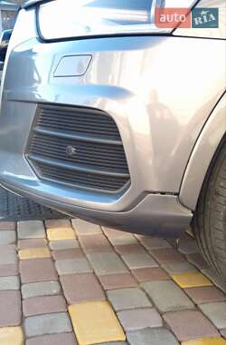 Внедорожник / Кроссовер Audi Q3 2016 в 