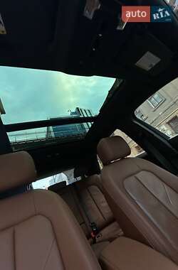 Внедорожник / Кроссовер Audi Q3 2021 в 