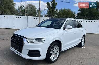 Внедорожник / Кроссовер Audi Q3 2016 в 