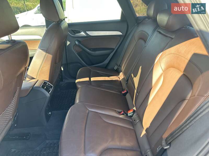 Позашляховик / Кросовер Audi Q3 2018 в Києві