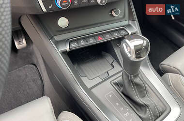 Внедорожник / Кроссовер Audi Q3 2019 в 