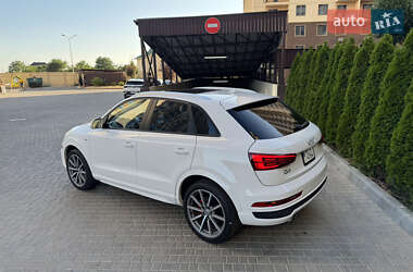 Внедорожник / Кроссовер Audi Q3 2017 в 