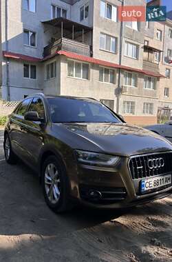 Позашляховик / Кросовер Audi Q3 2011 в Чернівцях