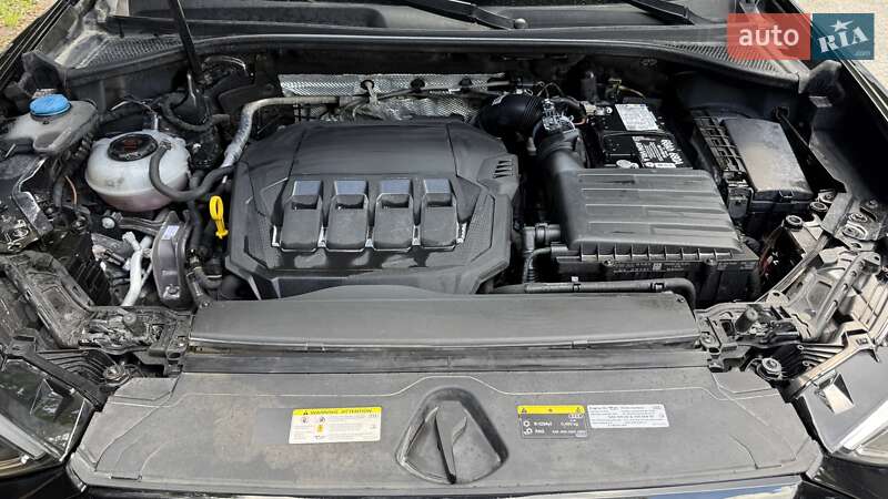 Позашляховик / Кросовер Audi Q3 2021 в Києві